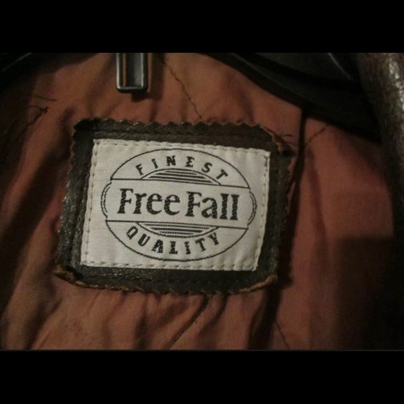 Free Fall Leather Jacket - Picture 4 of 7